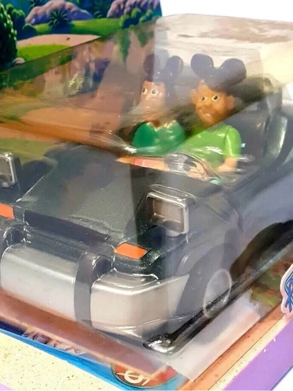 Vintage Y2K 2000 Disneyland Chevron 